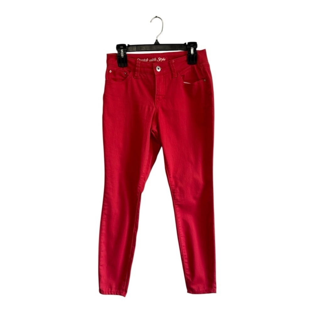 🧨 5/$25 Signature Studio Women’s Vibrant Coral Skinny Jeans